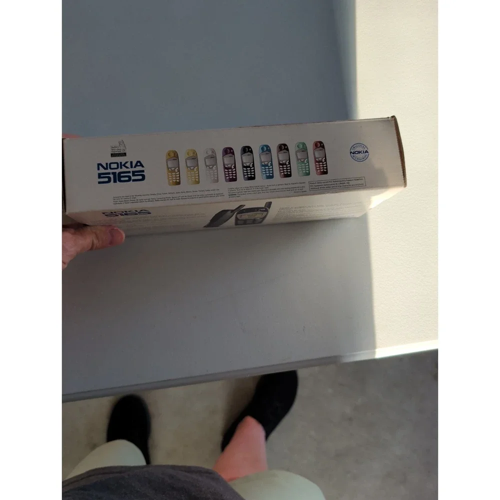 Nokia 5165 - Cellular Phone With Accessories and original Box US Cellular